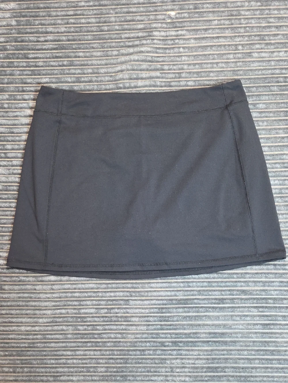 Lands' End Black Athletic Mini Skirt